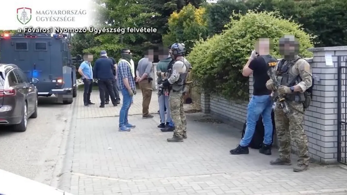 Megszólalt a terrorizmussal vádolt magyar diák édesapja: erre készül a család