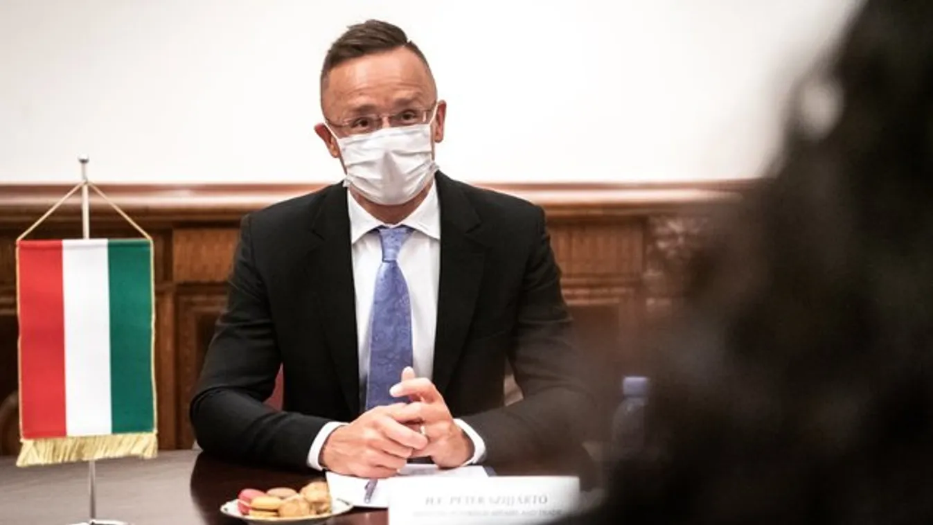 Szijjártó Péter: A vakcinák jelentik az egyedüli megoldást a világjárvánnyal szemben