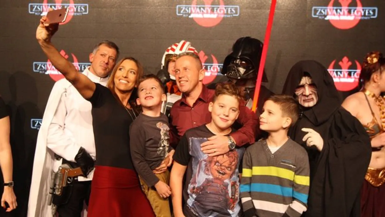 Darth Vaderrel szelfizett a Schobert család