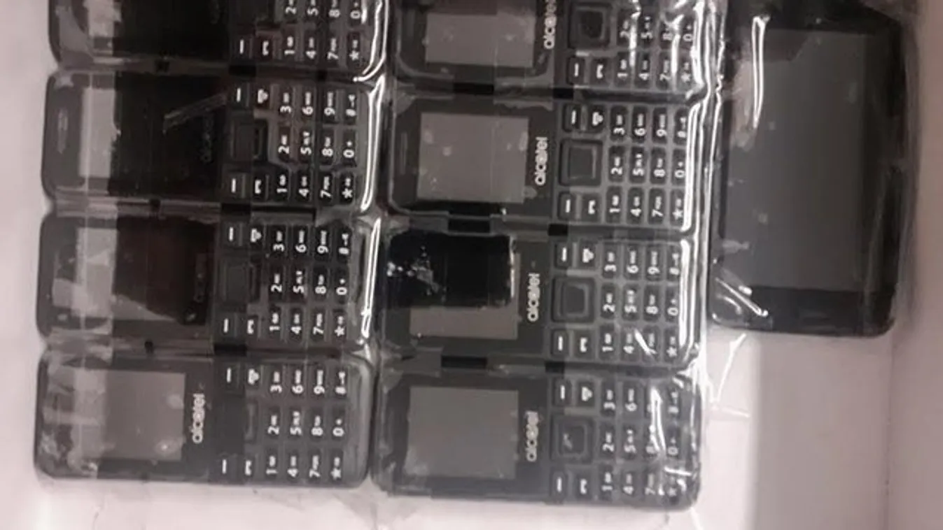 Gazdálkodj okosan társasjátékban rejtőztek a mobilok – videó