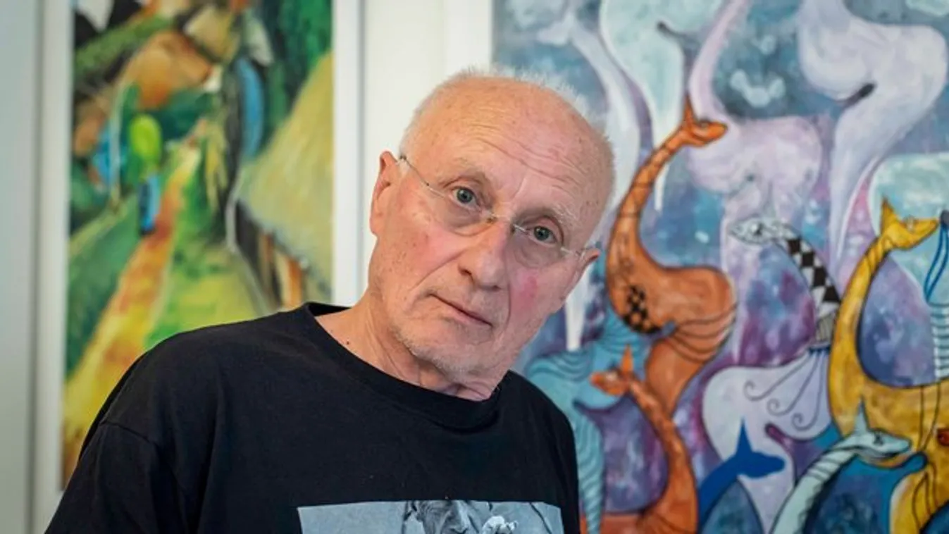 75 éves a magyar Picasso, aki gidákat rejt el a festményein