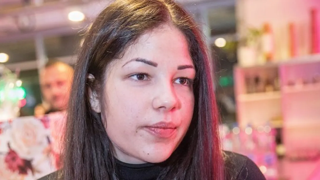 Gáspár Evelin: Eleget keresek, jól elvagyok egyedül, sőt egyedül a legjobb!