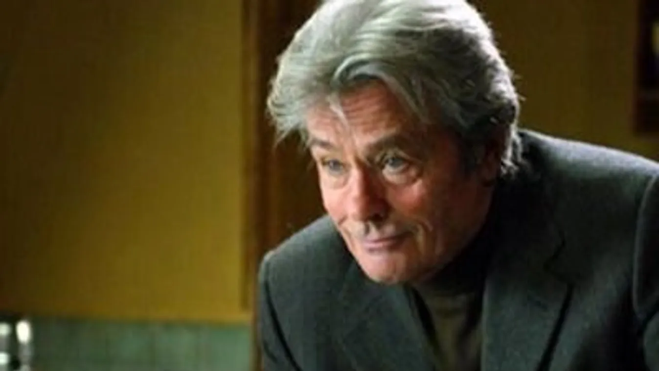 Alain Delon minden cicát befogad