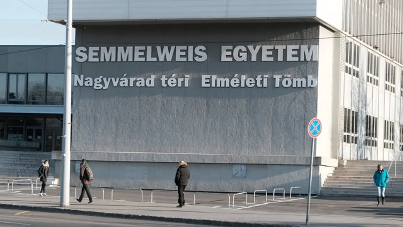Visszaélnek az egyetem nevével