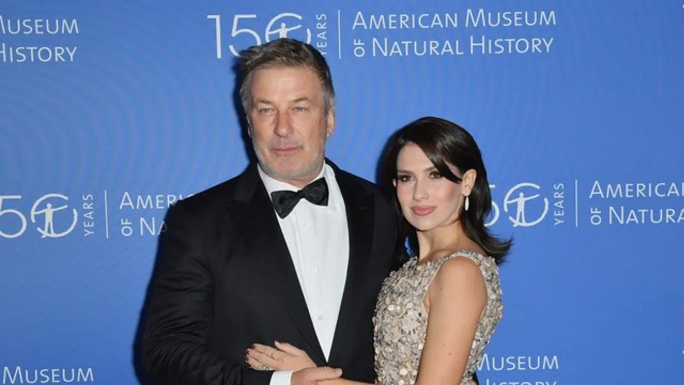 Hoppá! Máris ekkora pocakja van Alec Baldwin ismét terhes feleségének - fotó