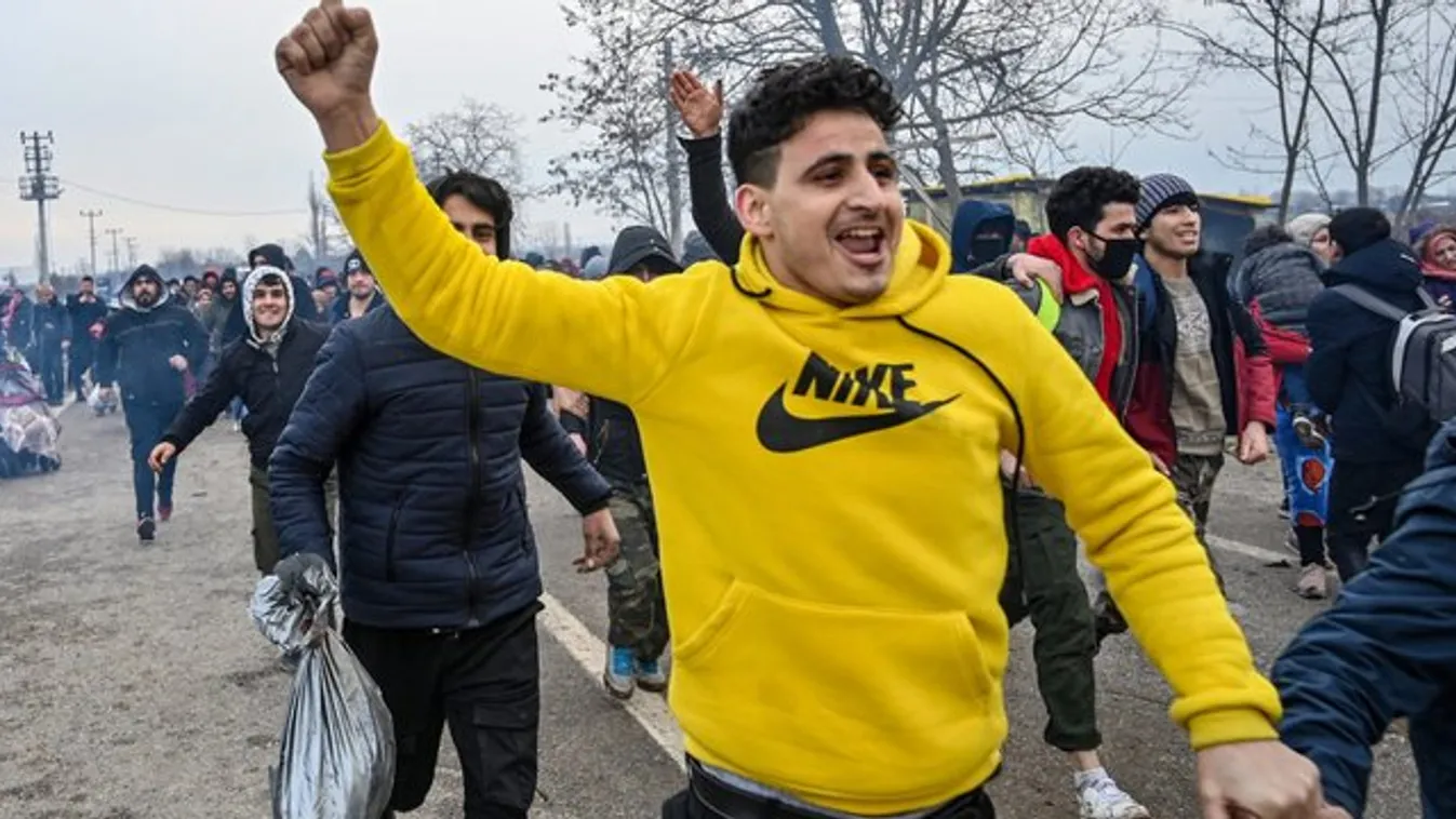 18 ezer migráns kelt át a határon egyetlen éjszaka alatt