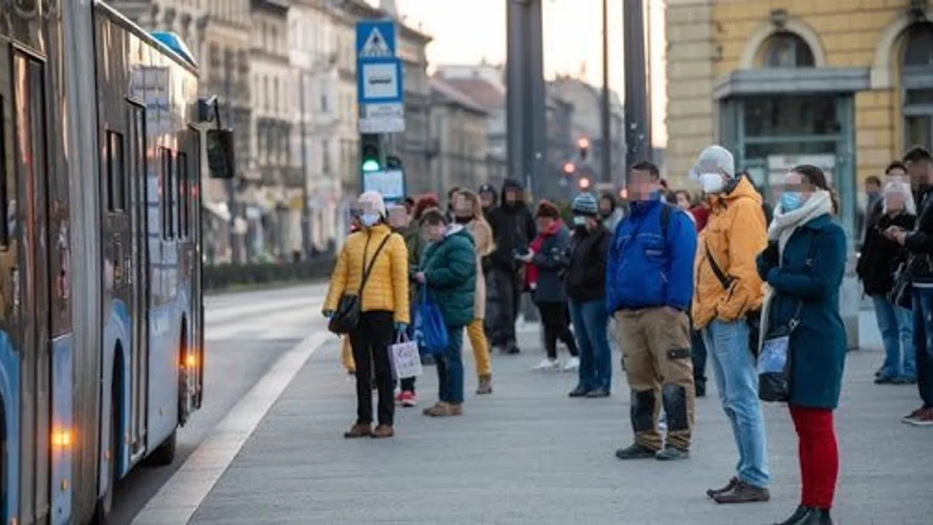 Hétfőtől újra a tanszüneti menetrend lesz érvényben Budapesten