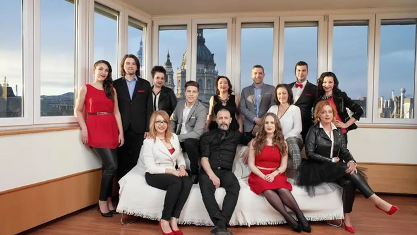 Hogy főz meg száz adag gulyást egy 13 tagú zenekar?