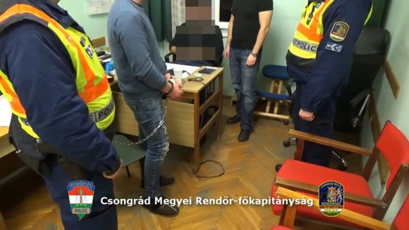 Hátba szúrta, majd felgyújtotta öccsét a hulla részeg Ervin Mórahalmon - videó