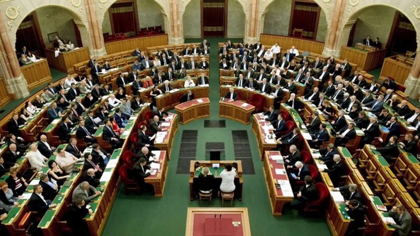 Nem szerénykednek a honatyák a bérléssel