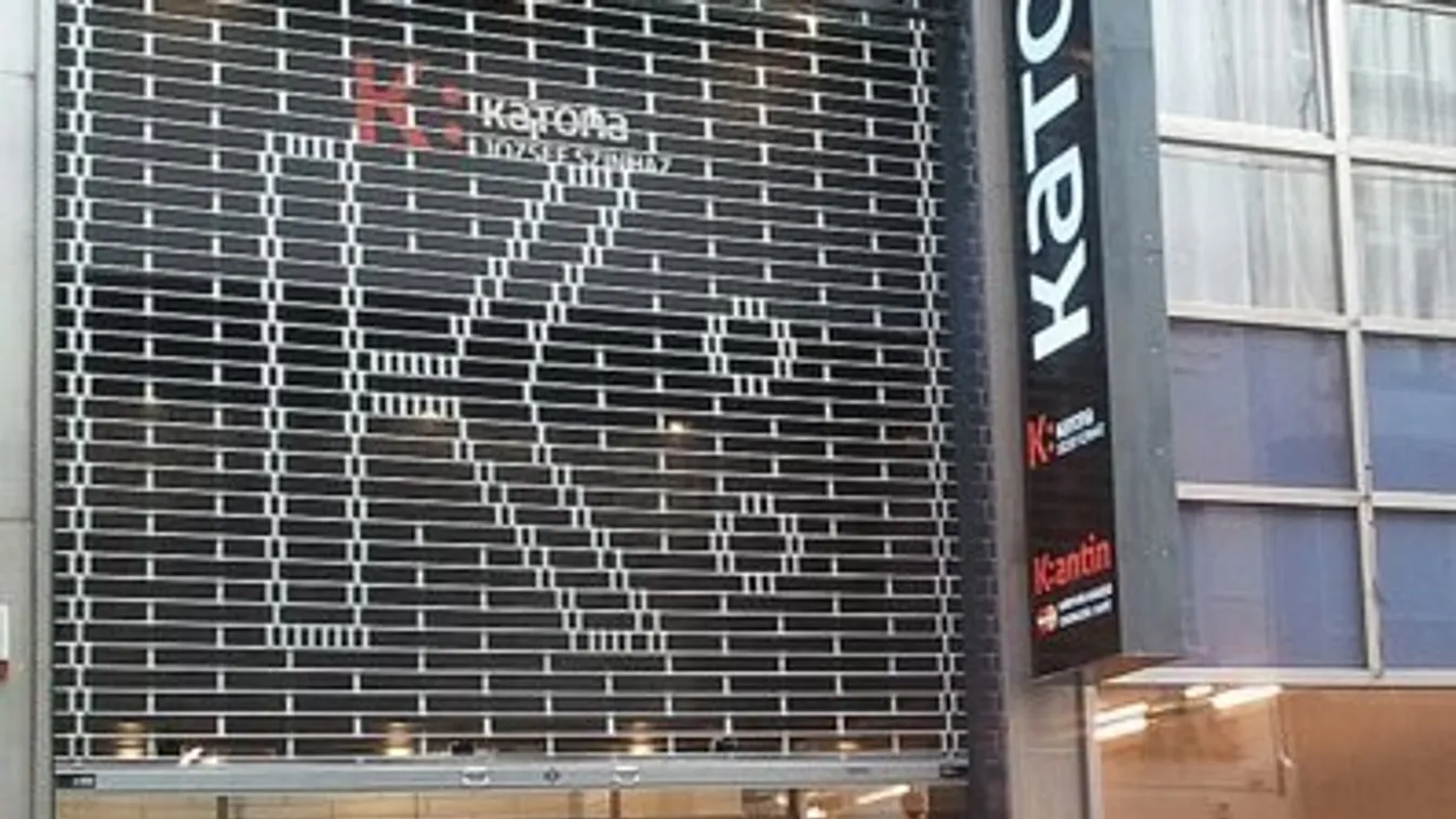 Leveszi műsoráról a zaklatási botrányba keveredett Gothár színdarabját a Katona