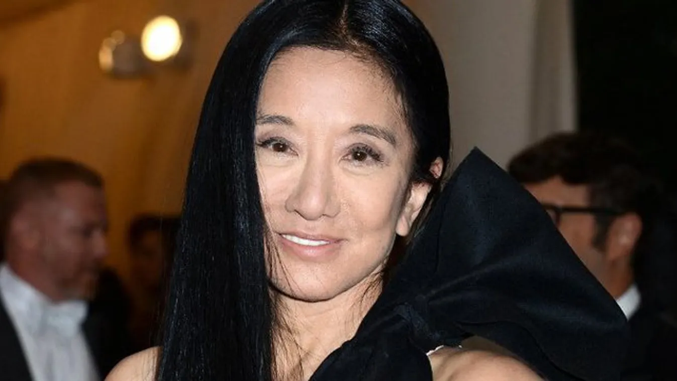 Vera Wang nagyon tud valamit, vagy piszok jó a plasztikai sebésze – 72 évesen is negyvennek néz ki