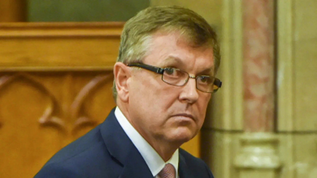 Buda elit környékén épült Matolcsy háza