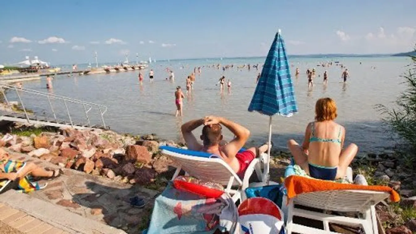 Három hét múlva újra a nyaralóktól lesz hangos a Balaton