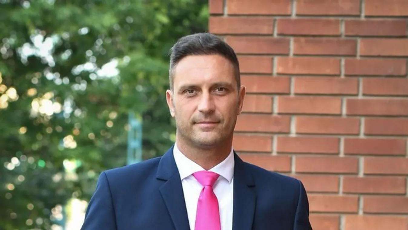 Küzdj, hős! - Szebeni István megható üzenetet küldött az életéért küzdő, Újpesten megkéselt rendőrnek