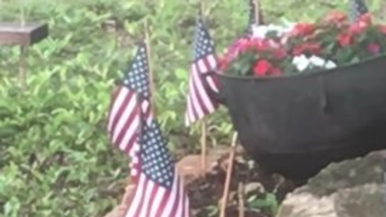 Furcsa bűntény: 10 amerikai zászlót loptak, hogy kényelmes otthonuk lehessen