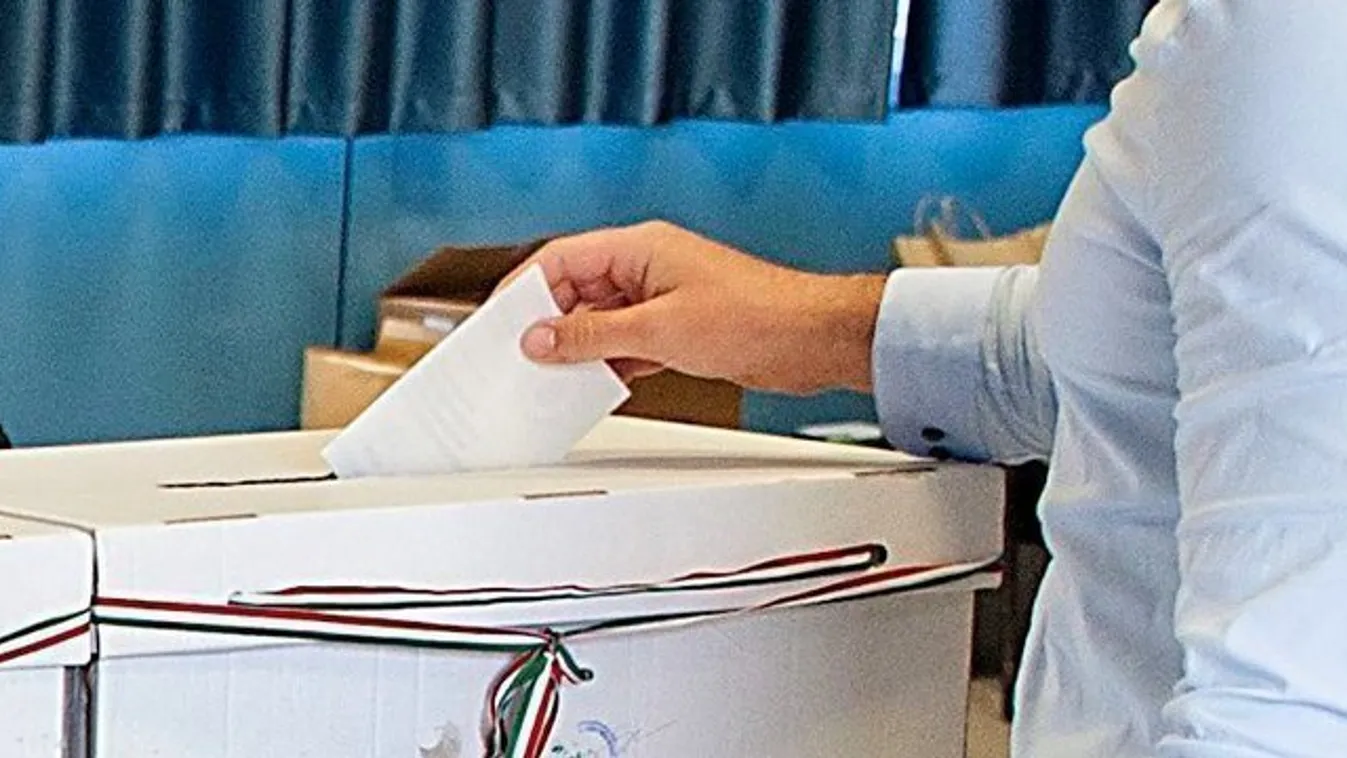 Választás 2018: Péntek délutánig kérhet mozgóurnát