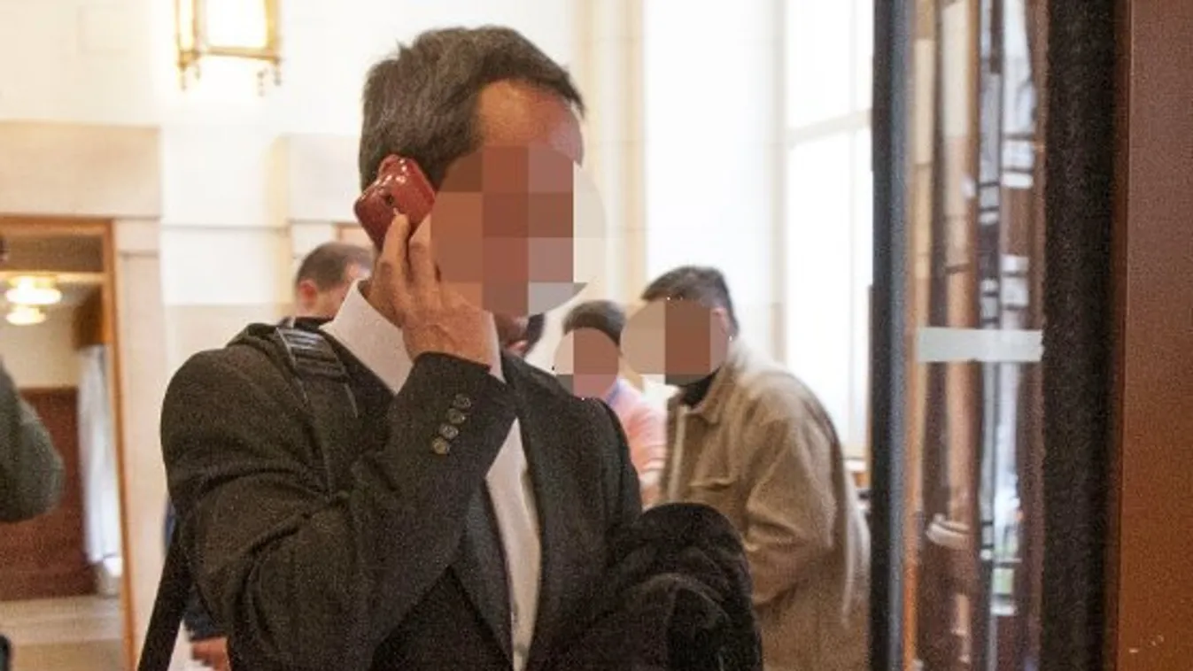 Védett házba menekült a lúgos támadás áldozata