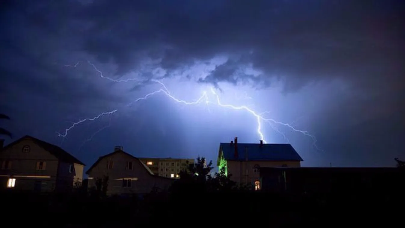 A vihar okozta károk felszámolása nagy feladat Győr-Moson-Sopron megyében
