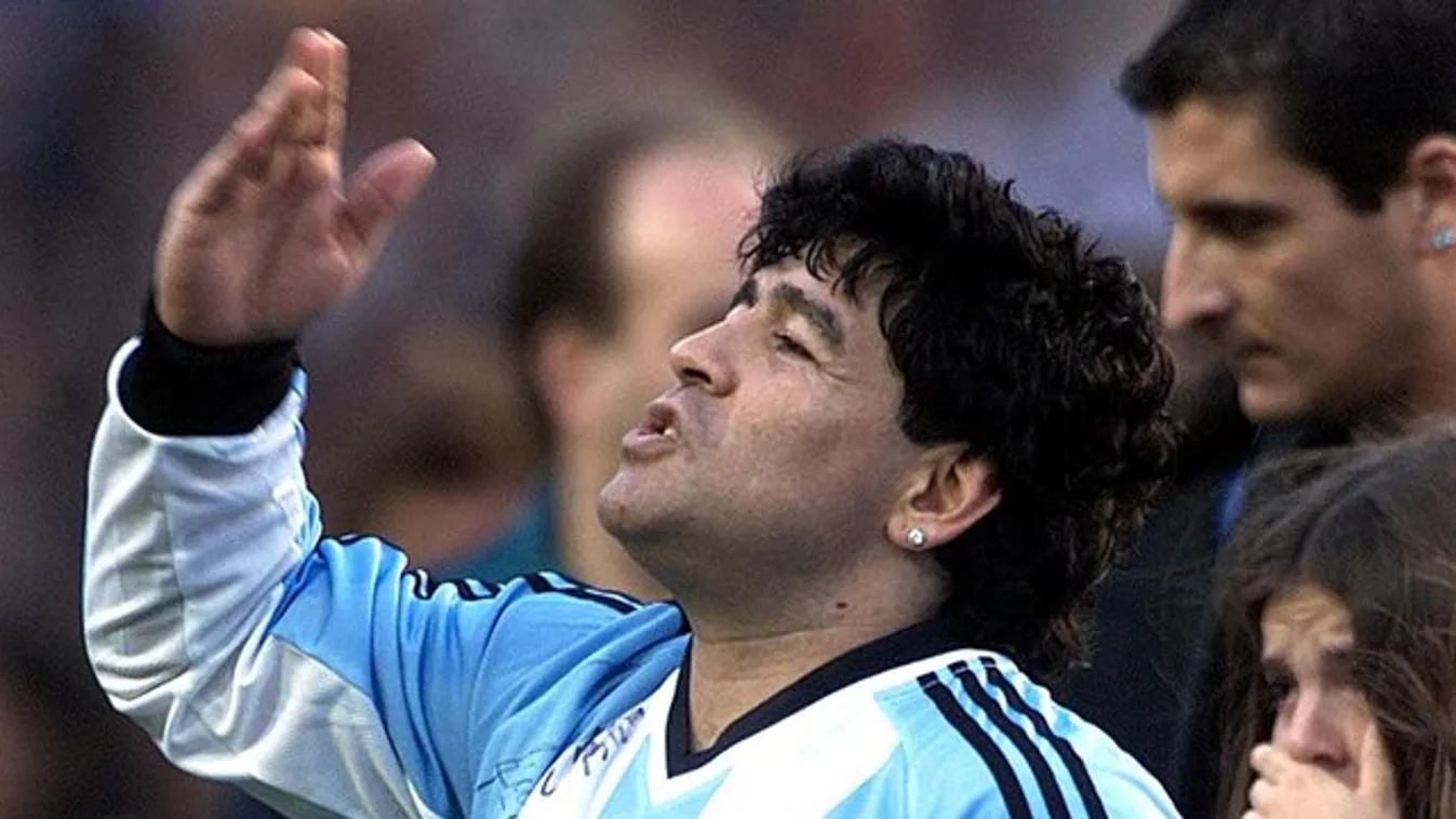 Ferenc pápa imába foglalta, Ganxsta Zolee megénekelte a nevét: Az egész világ gyászba borult Diego Maradona halála miatt