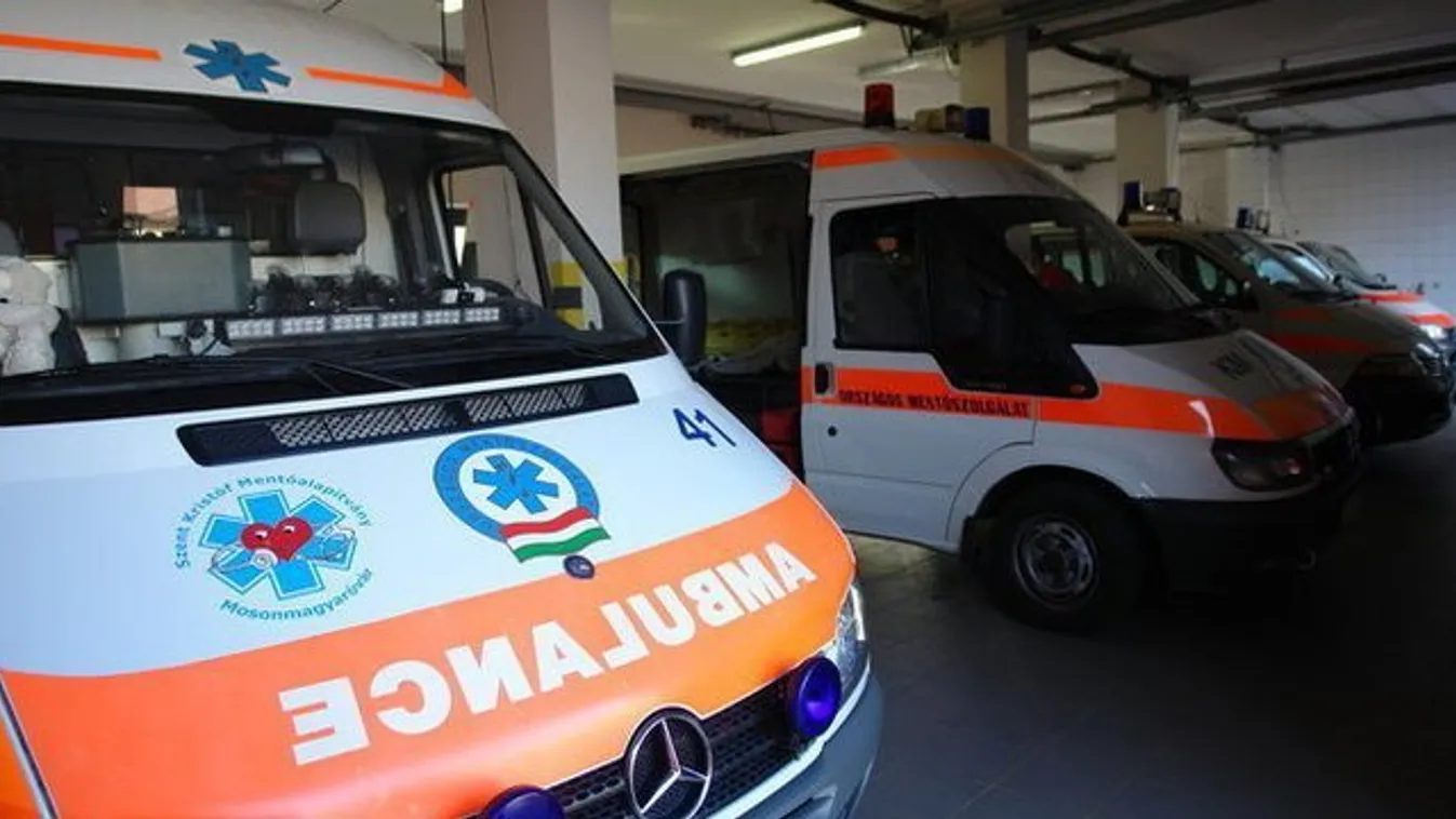 Mentők vonultak a helyszínre: Baleset történt Bócsánál