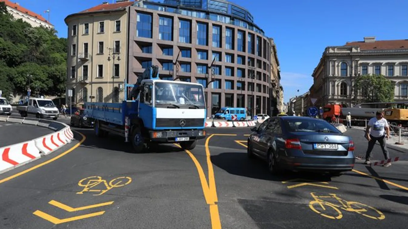 Mikor már azt hittük, ennél több dugó nem lehet: mattot kapott Budapest Karácsonyéktól