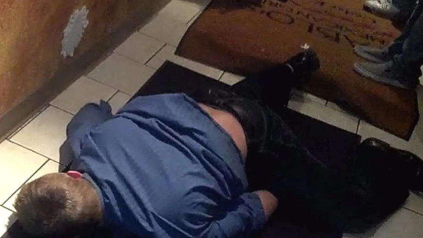 Volt már annyira részeg, hogy ezt csinálja a kebabosnál? 