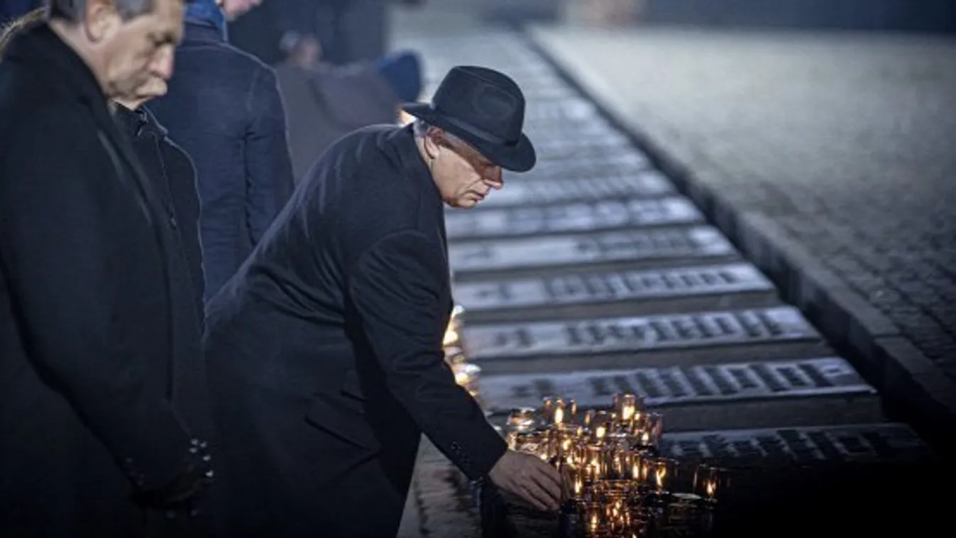 Orbán Viktor gyertyát helyezett el a holokauszt áldozatainak oswiecimi emlékművénél - Fotók