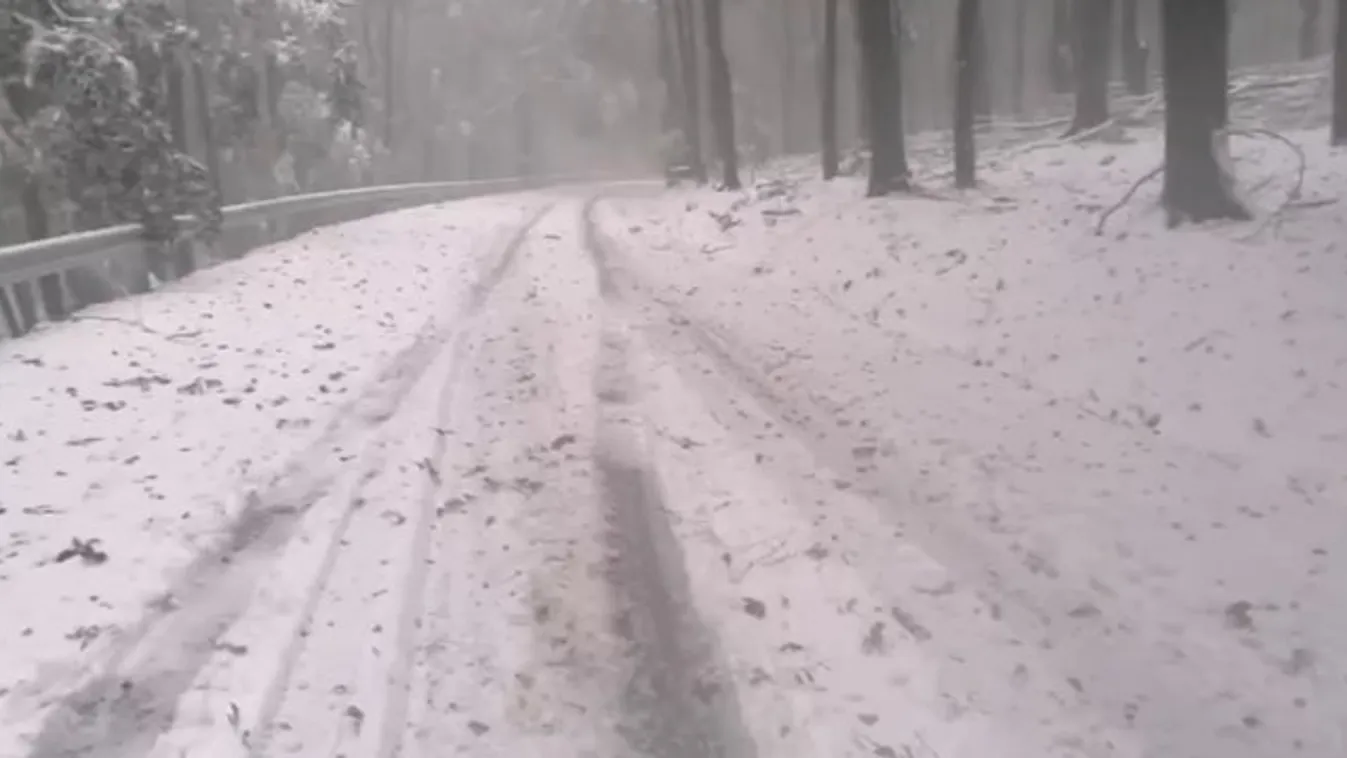 Őrület, leesett az első hó a Kékestetőn - videó!