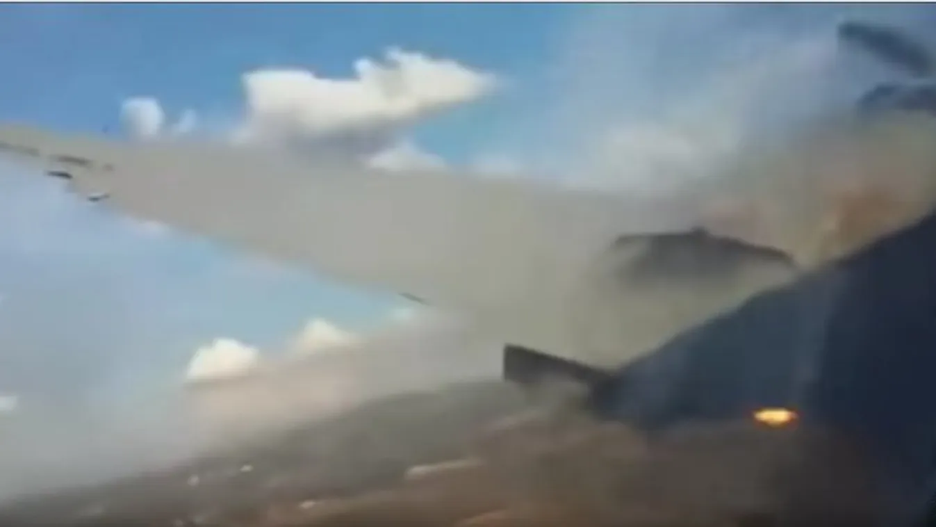 Imádkoztak körülötte, míg ő megörökítette a zuhanást - videó