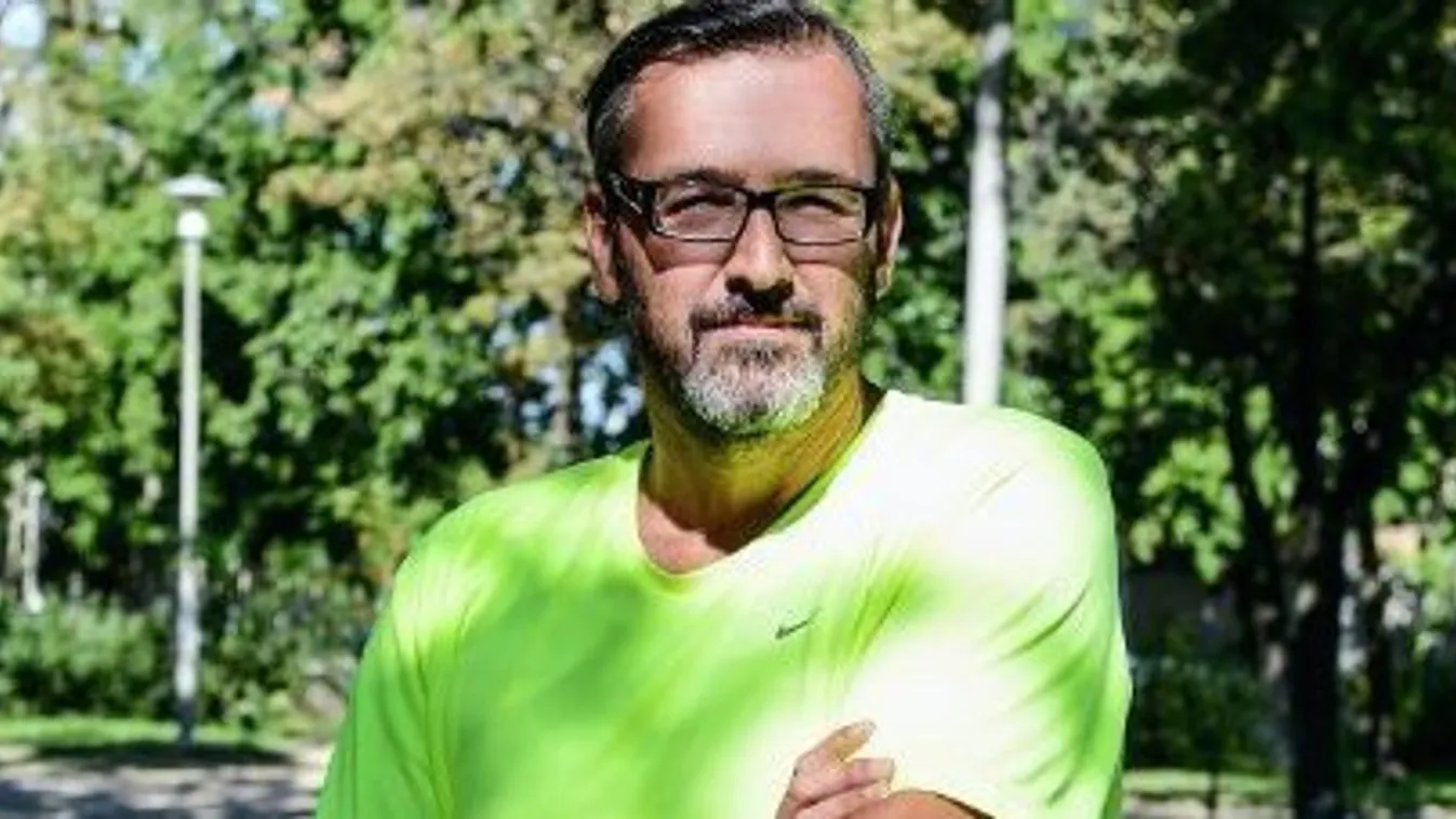 Nem esett bajuk, de a szállodát nem hagyhatják el Srí Lankán Rákóczi Feriék