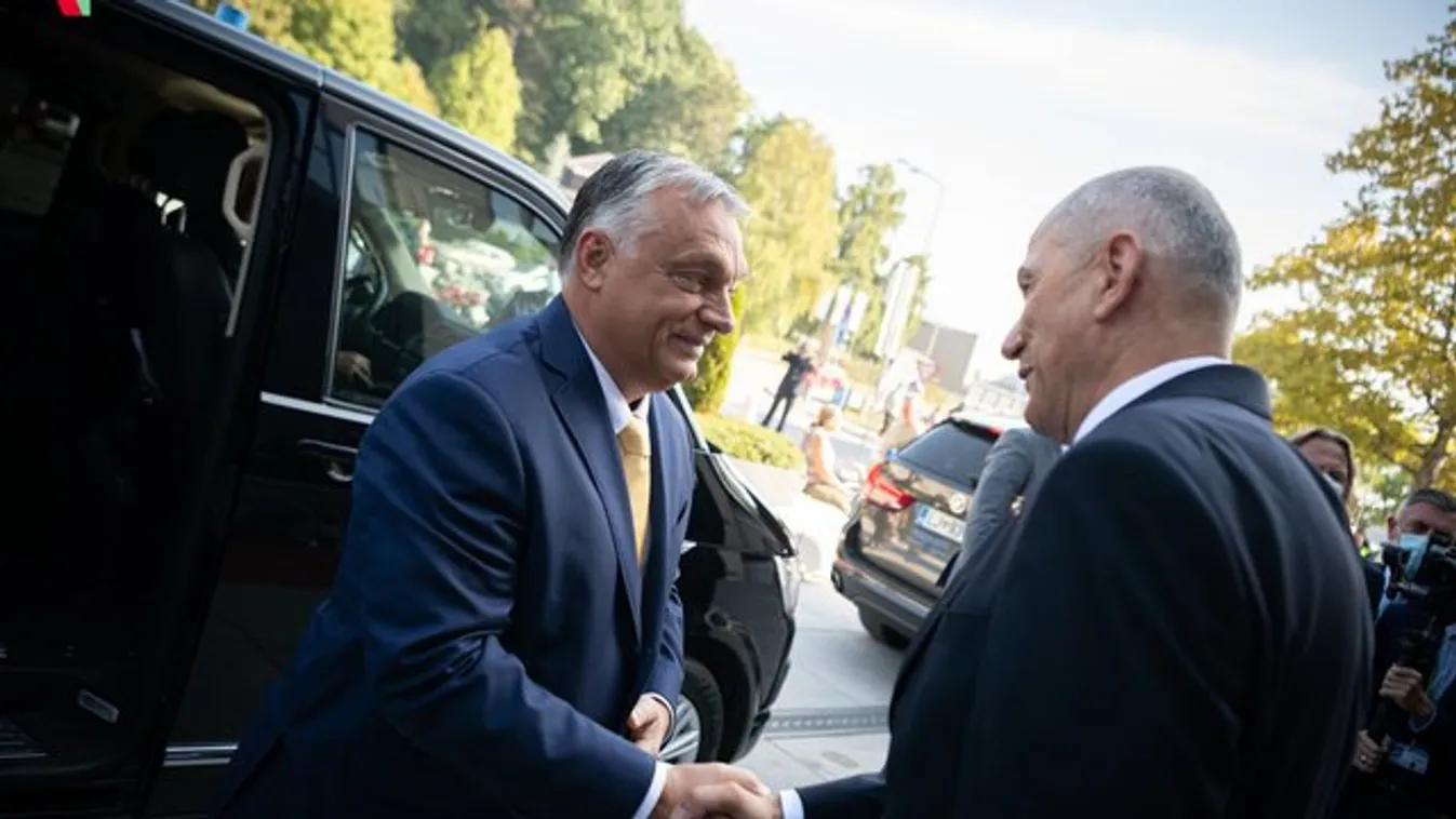 Orbán Viktor képeken mutatta meg, így telt a napja - fotók