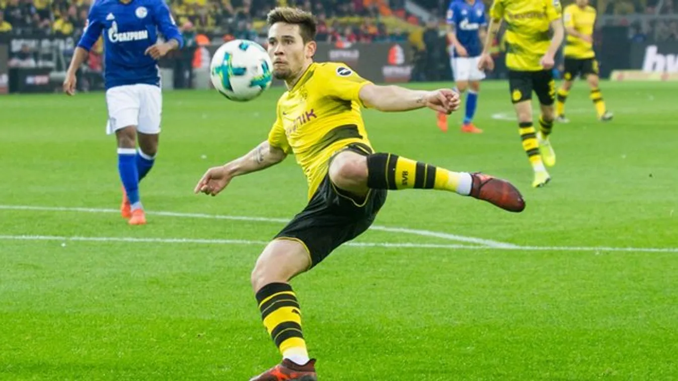 Darabjaira hullott a Dortmund