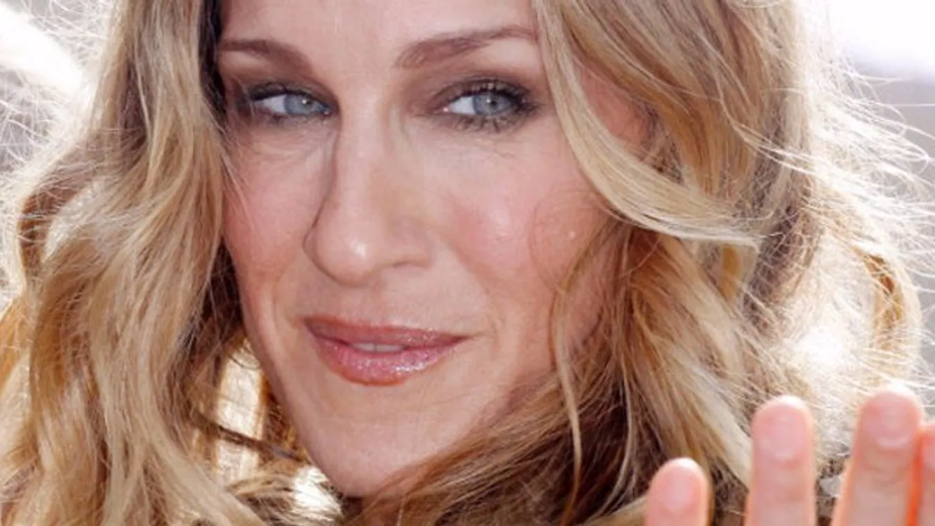 Sarah Jessica Parker sosem hordaná Bradshaw ruháit
