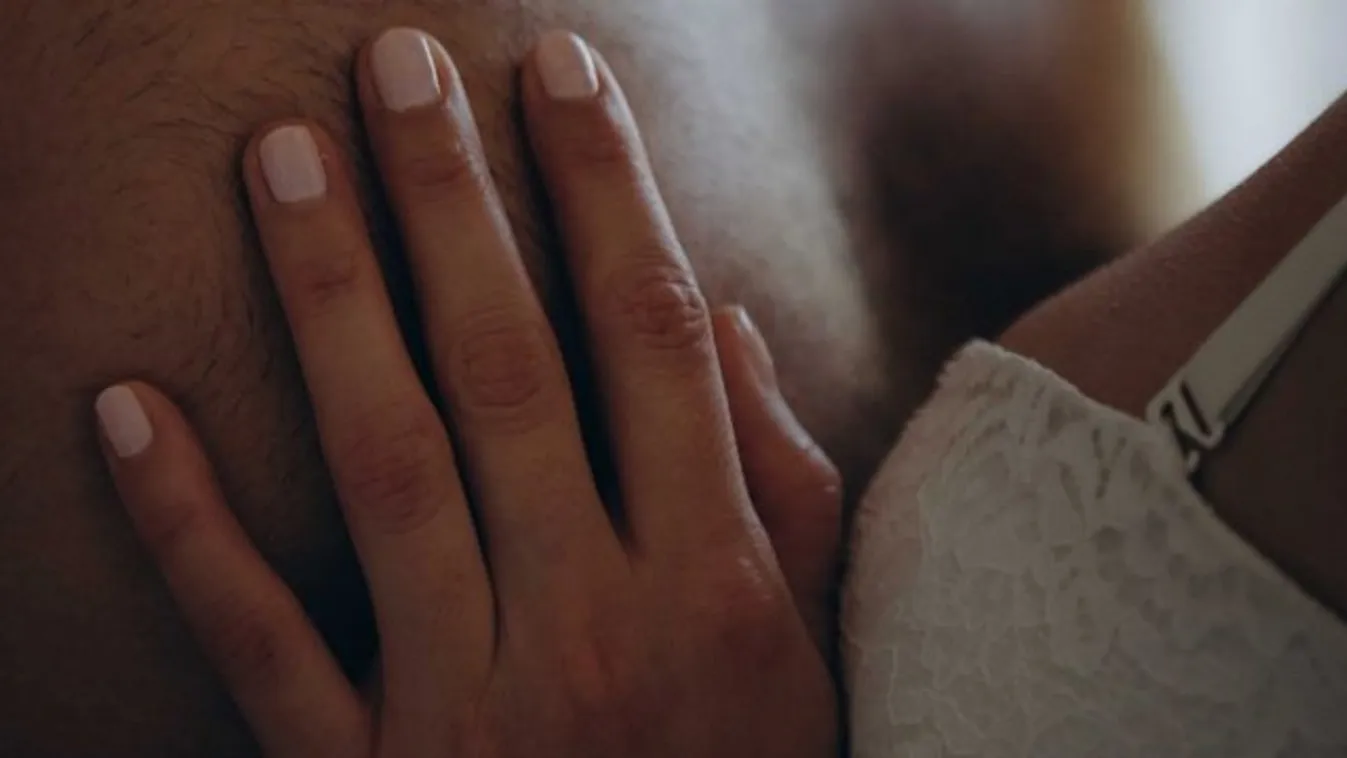 Szexelni akart alvó férjével, katasztrofális vége lett 18+