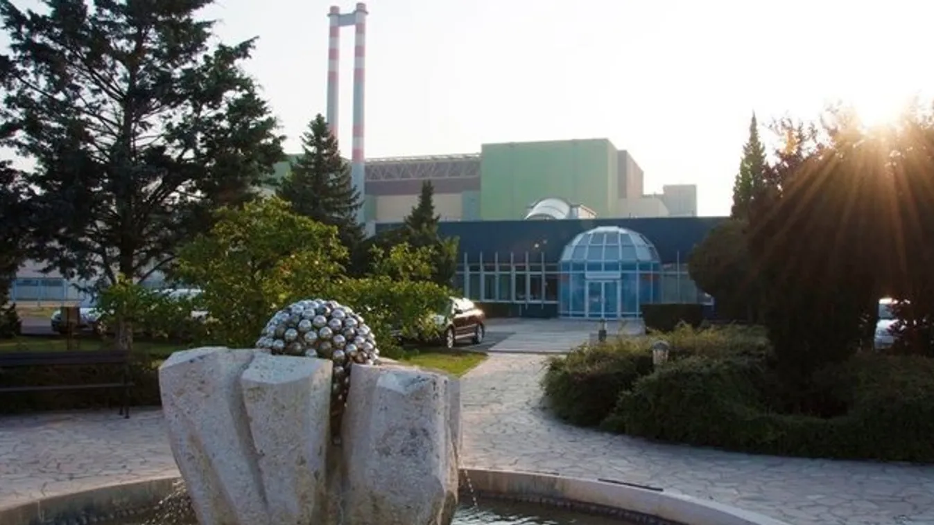 Hiba a paksi atomerőműben, csökkent a teljesítmény