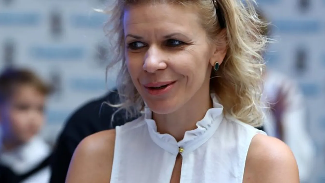 Egy barátja buktatta le: titokzatos férfi rabolta el Schell Judit szívét