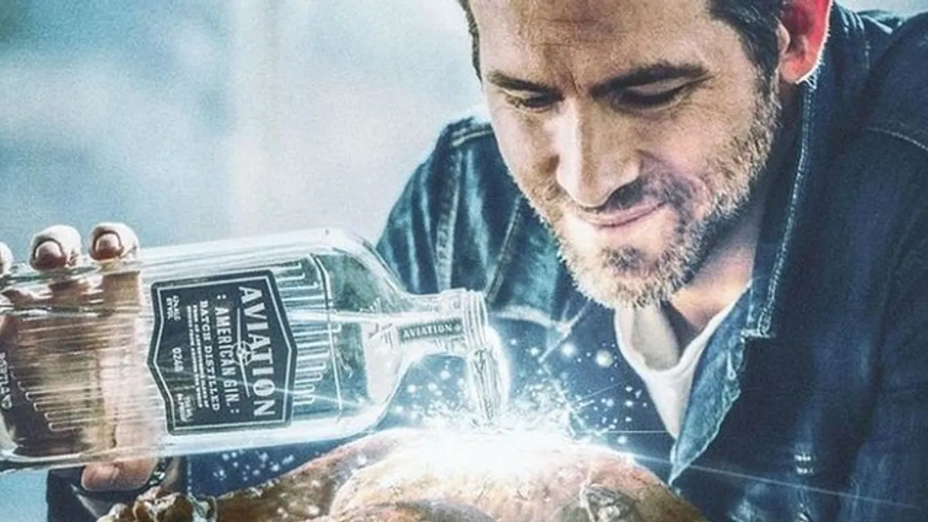Nézze micsoda hálaadási pulykát rittyentett össze Ryan Reynolds