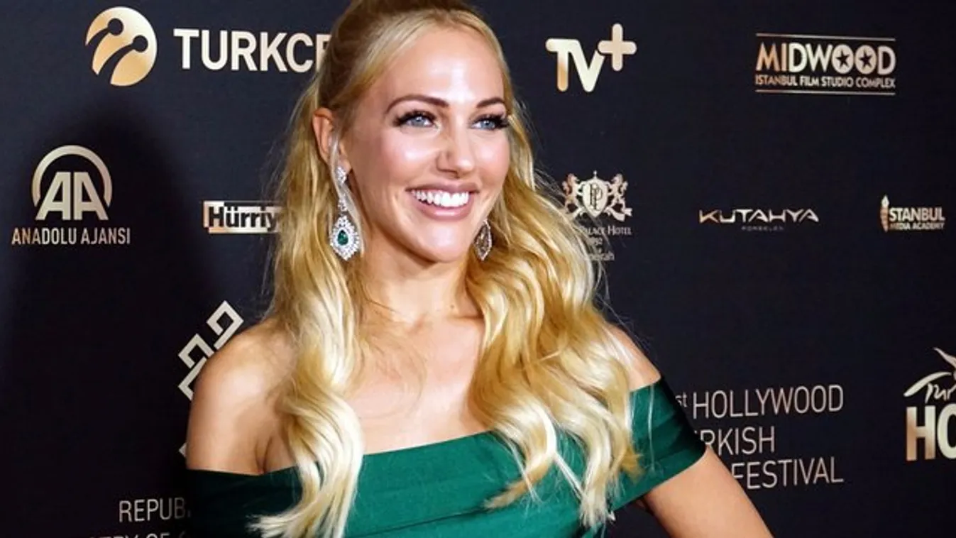 Hürrem szultána nem sajnálja magától a pénzt