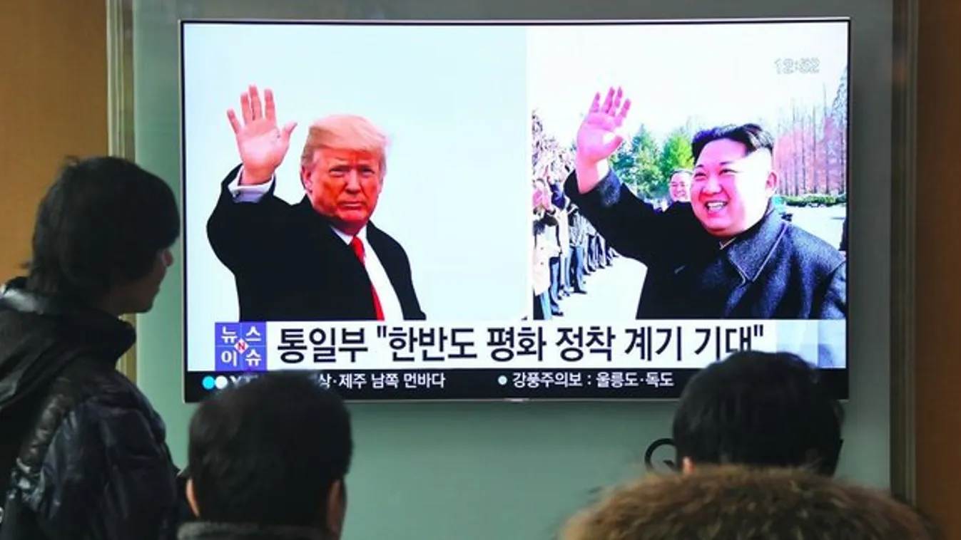 Együtt az atomhatalmak: Egy asztalhoz ül Trump és Kim Dzsong Un