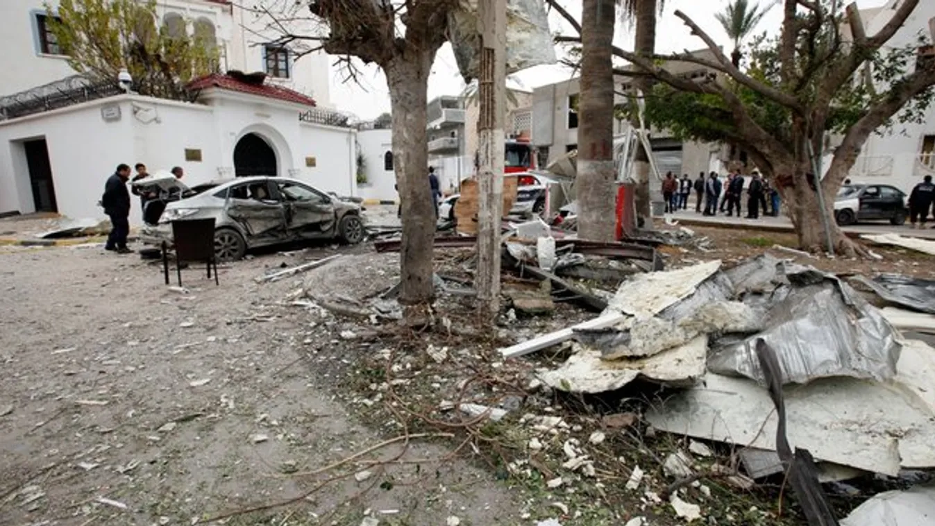 Dróntámadás Líbiában: Bombázás érte a magyar fotóst