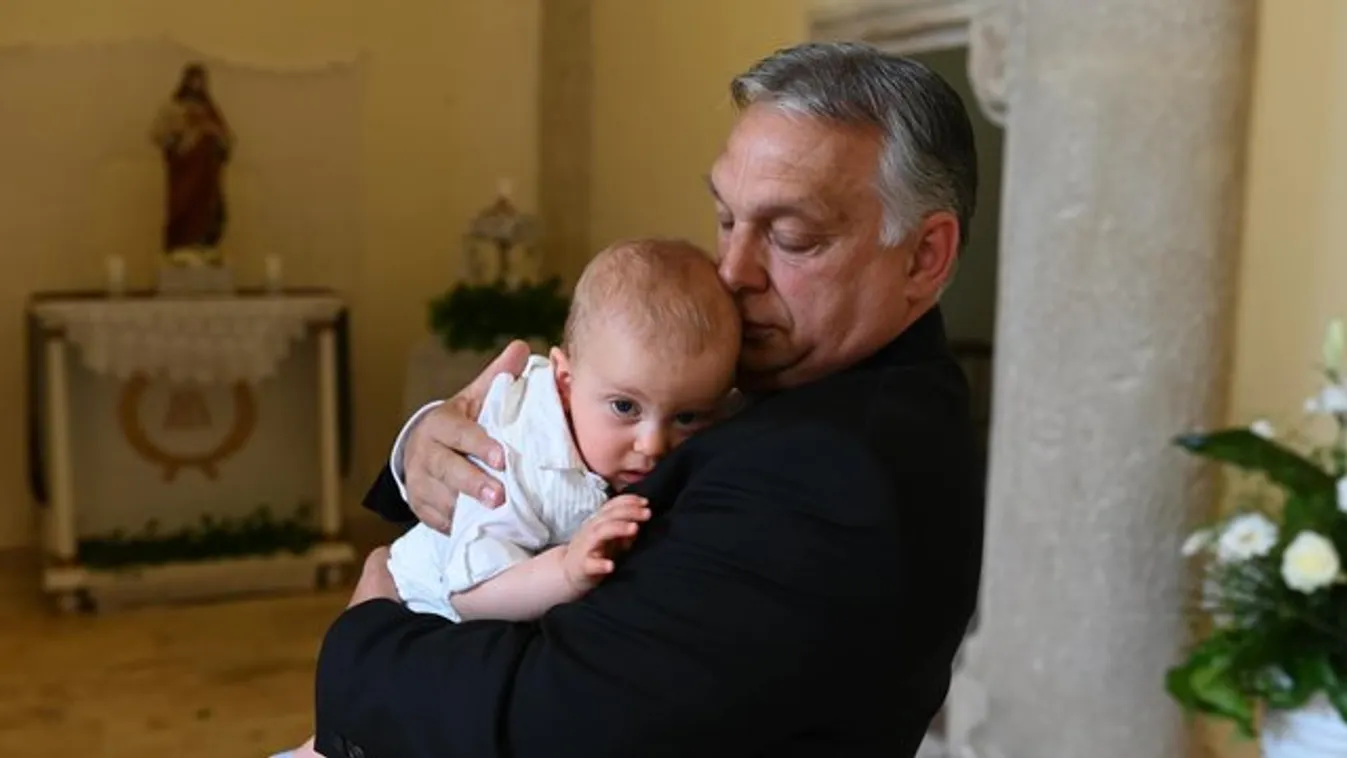 Megkeresztelték Orbán Viktor unokáját - Fotó