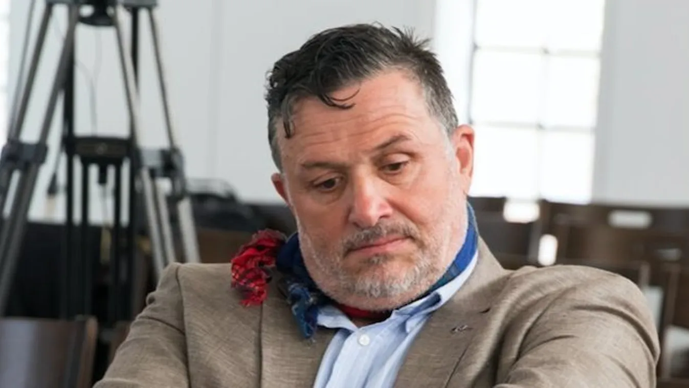 Újabb részletek Galambos Lajos válásáról:Hatalmas vagyonon osztoznak Boglárkával