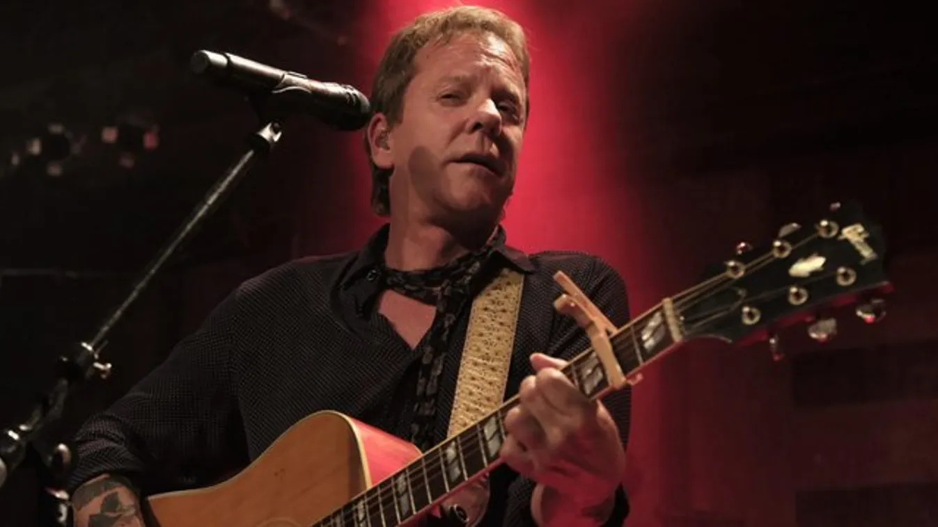 Összetörte magát Kiefer Sutherland
