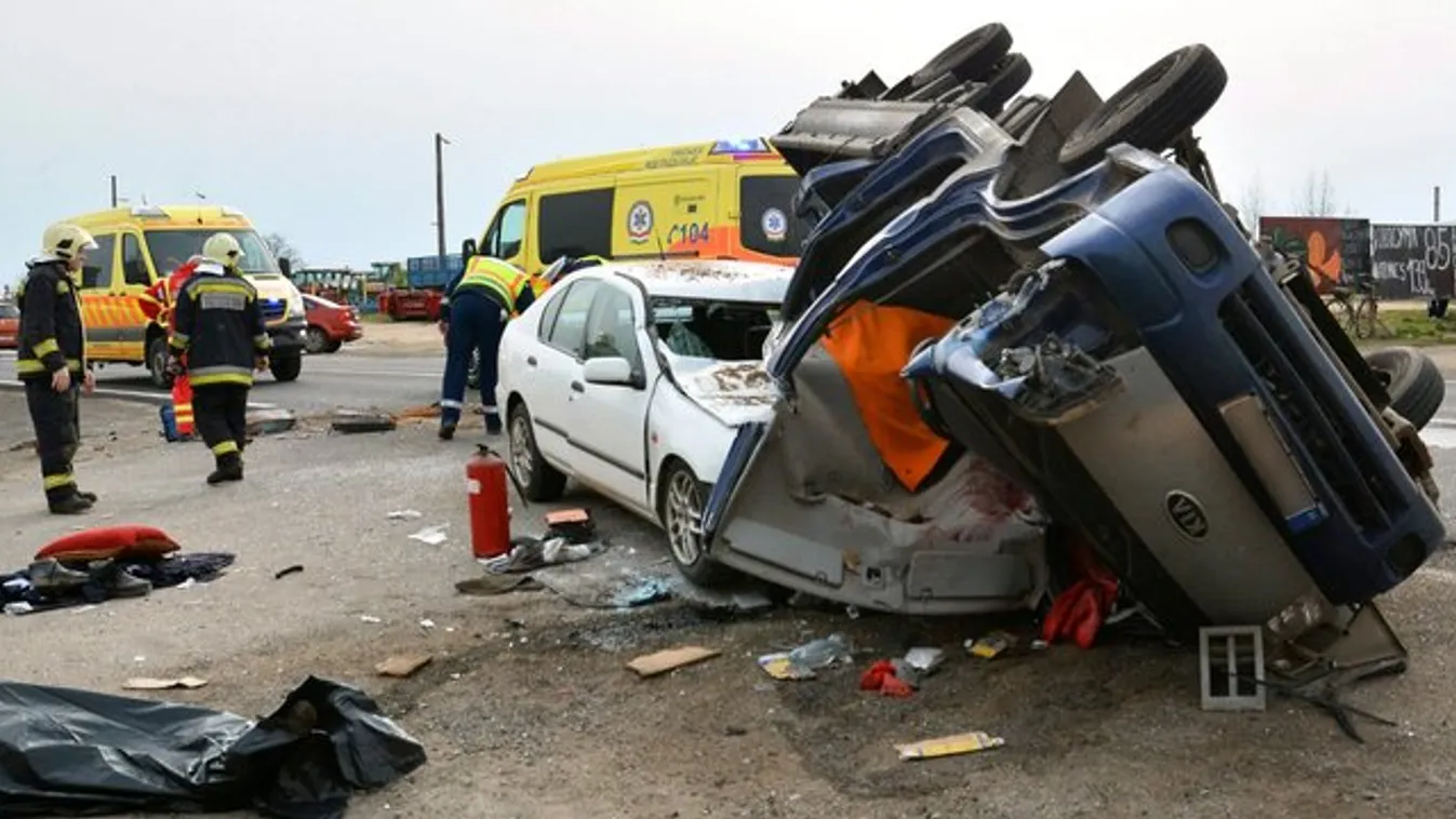 Az országban a 4-es, Pesten az Andrássy a horrorút