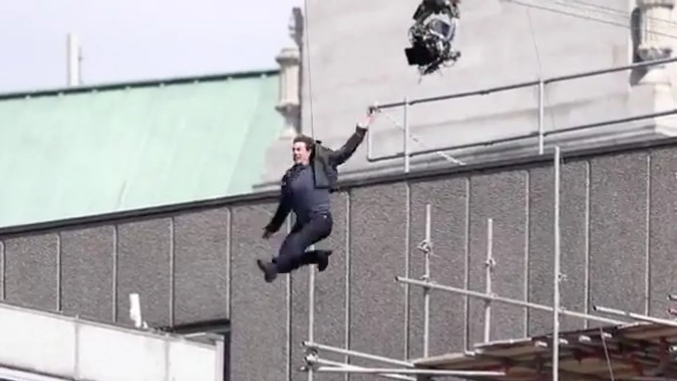 A falba csapódást igen, a bokatörést nem tervezte Tom Cruise