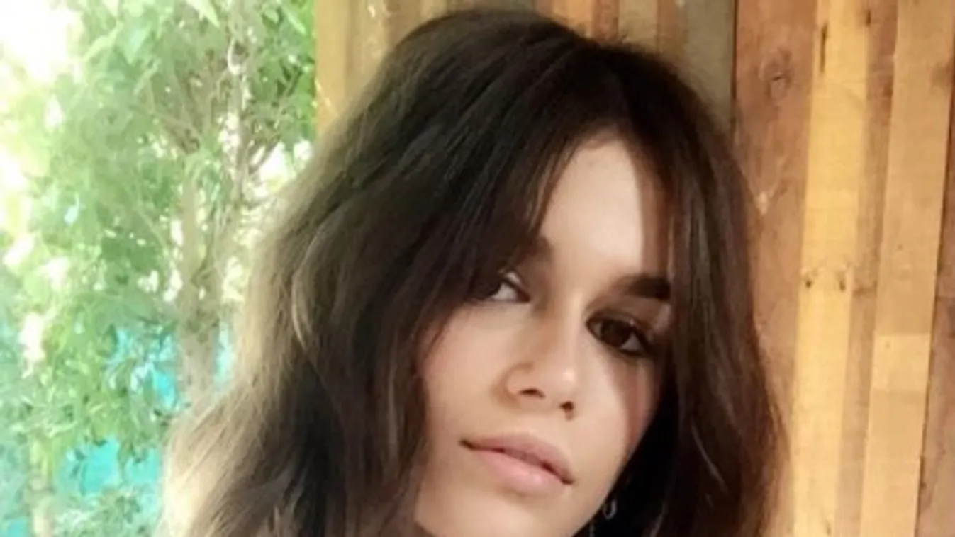 Cindy Crawford lánya diktálja a trendet
