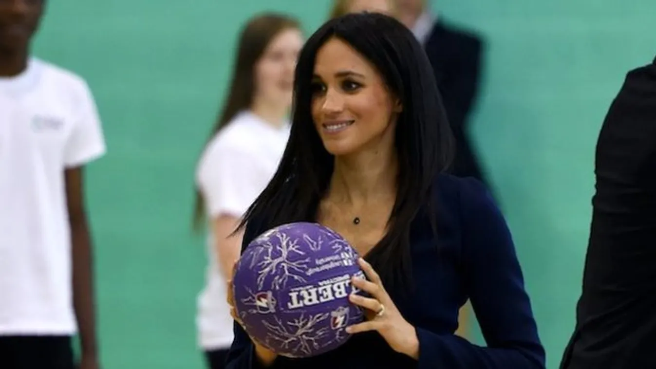 Meghan hercegnének még sportolni is tűsarkúban kell