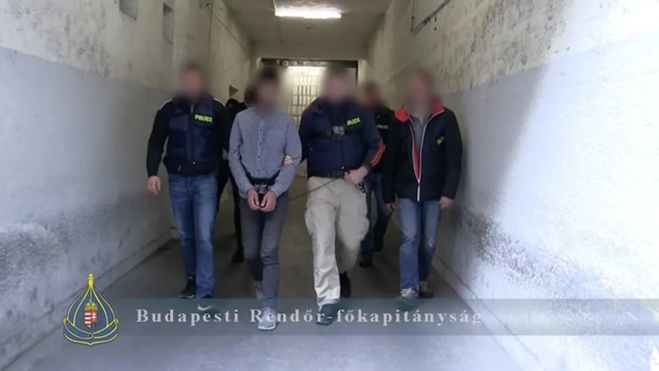 Öt évet kértek az afgán erőszakolóra