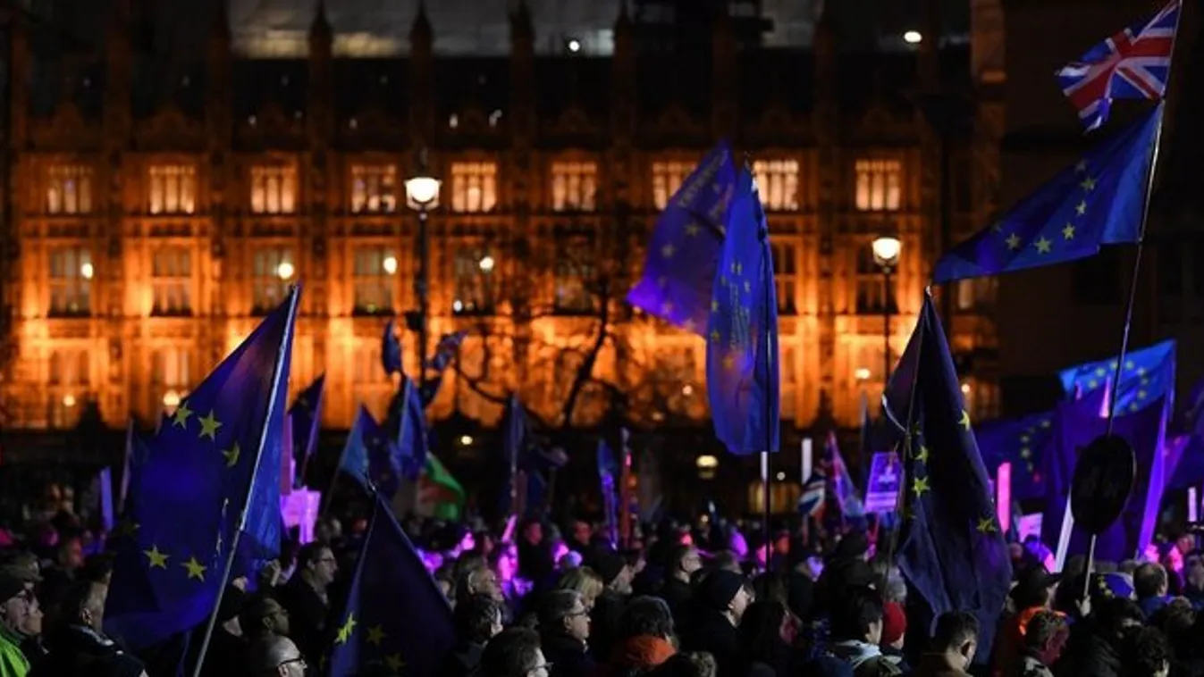 Brexit: elutasította a londoni alsóház a kilépés feltételeiről szóló megállapodást